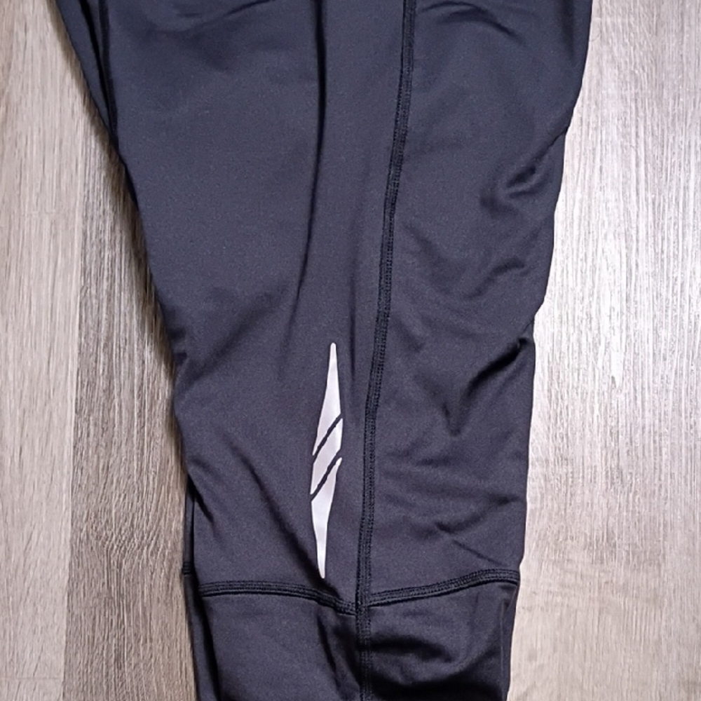 Mizuno Black Heat Generating Leggings Size L - Picture 9 of 11